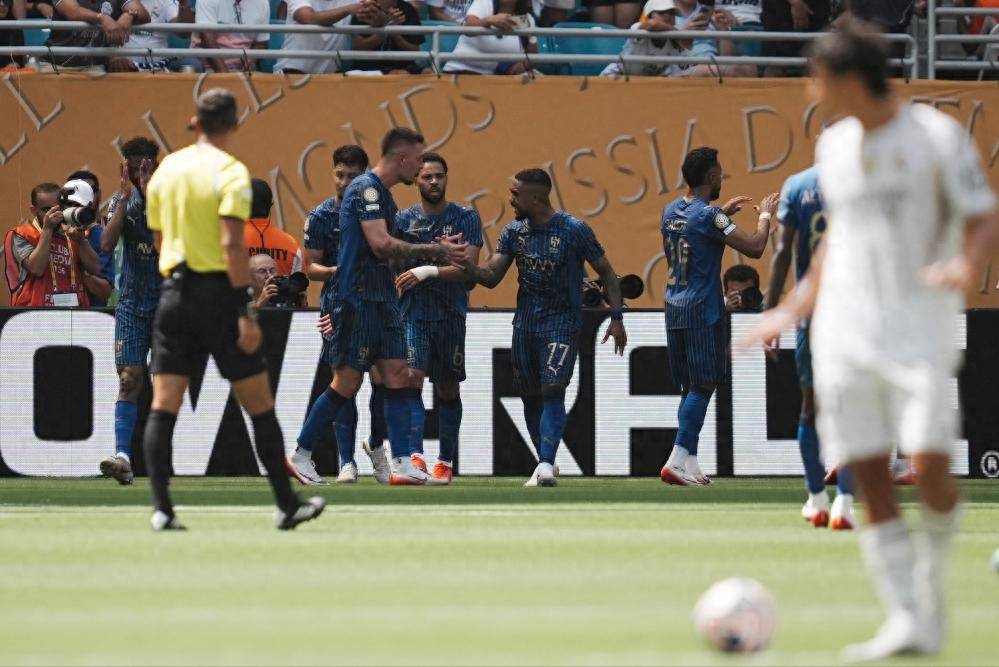 拯救世俱杯，依赖欧冠之王！曼城稳步前行，皇马爆冷错失良机